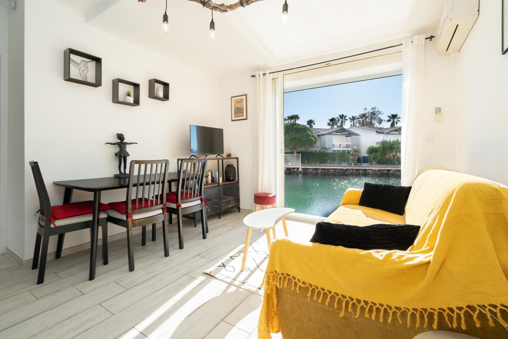 L'Echappee Marine - Classe 2 Etoiles Parking Prive Agde Exterior photo